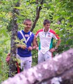 Иво Каменаров на старт, а Иван оглежда Ка-точка